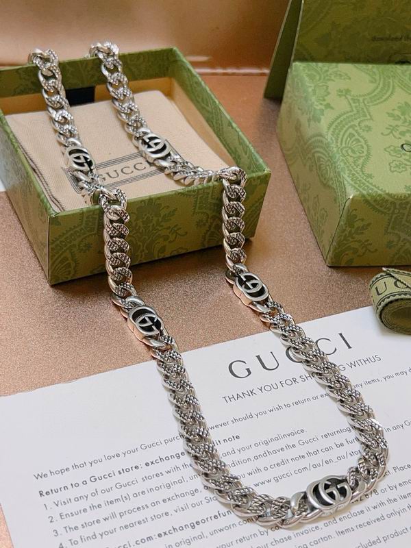 Gucci Necklace 09yxx29